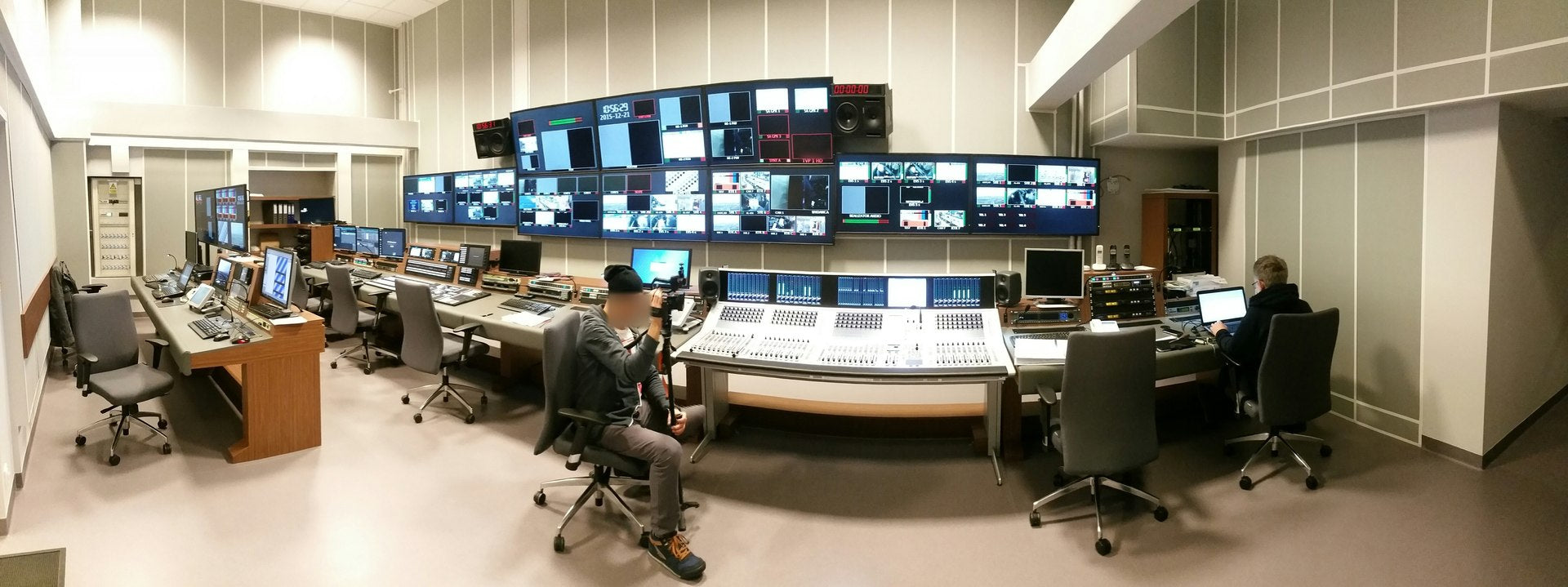 Broadcast — realizacja 2