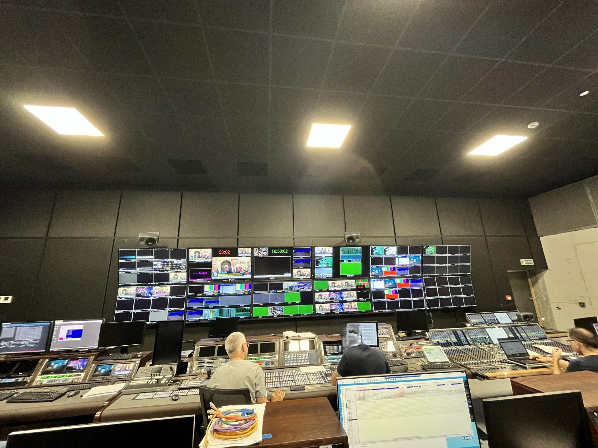 Broadcast — realizacja 3