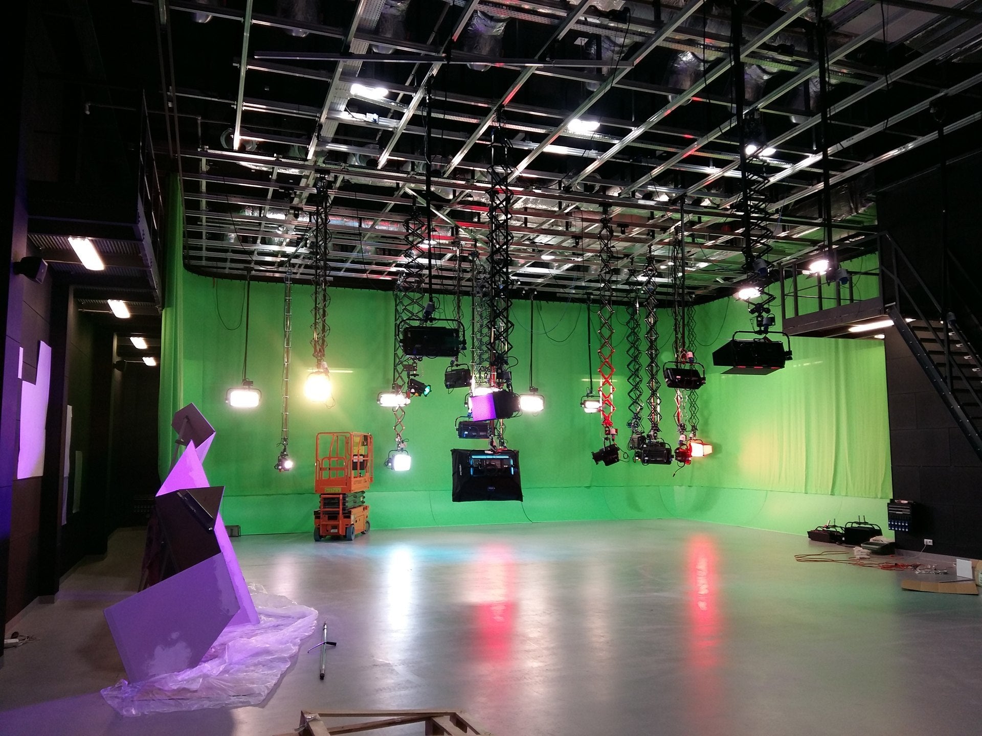 Studio — realizacja 8